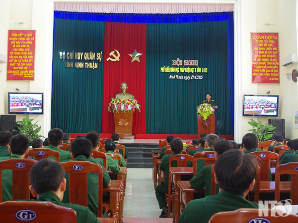 Bộ Chỉ huy quân sự tỉnh Ninh Thuận tổ chức Hội nghị phổ biến, giáo dục pháp luật đợt 1 năm 2015 
