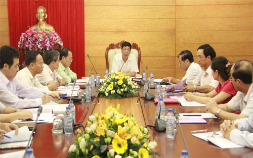 Một cuộc họp của Ban Thường vụ Tỉnh uỷ Bắc Giang