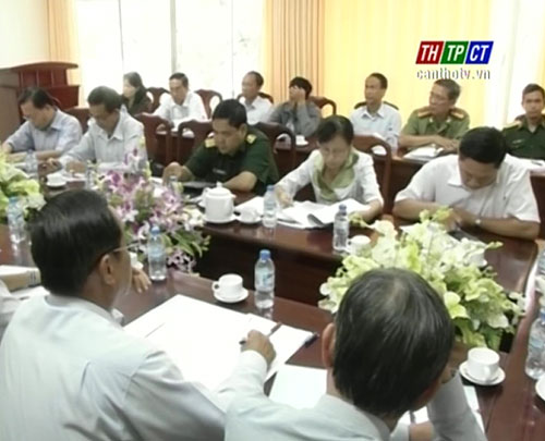 Các đại biểu dự Hội nghị (Theo Cần Thơ VTV)