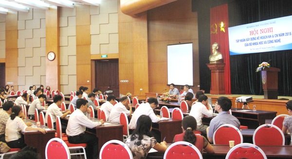 Hội nghị tập huấn xây dựng kế hoạch khoa học và công nghệ 2016 