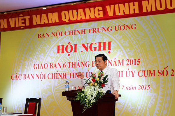 Đồng chí Phan Đình Trạc, Ủy viên Trung ương Đảng, Phó trưởng Ban Thường trực Ban Nội Trung ương phát biểu khai mạc Hội nghị