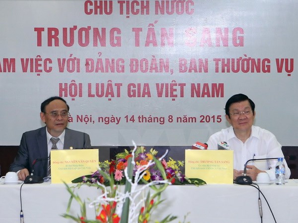 Chủ tịch Nước Trương Tấn Sang làm việc với Hội Luật gia Việt Nam (Ảnh TTXVN)