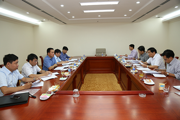 Các đại biểu dự họp