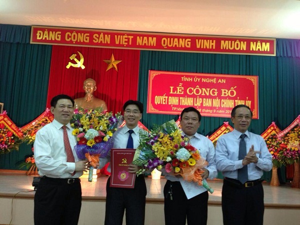 Lễ công bố Quyết định thành lập Ban Nội chính Tỉnh ủy Nghệ An