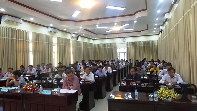 Các đại biểu dự Hội nghị