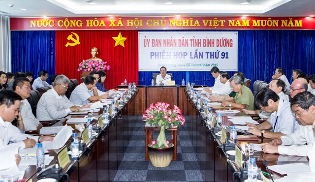 Một Phiên họp của UBND tỉnh Bình Dương