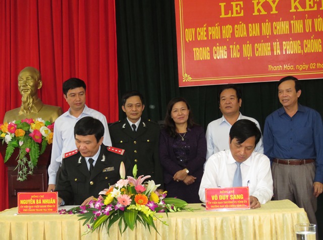 Đại diện Ban Nội chính Tỉnh ủy và Thanh tra tỉnh Thanh Hóa tại Lễ ký kết 
