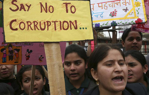 Biểu tình chống tham nhũng tại Ấn Độ. (Ảnh Reuters)