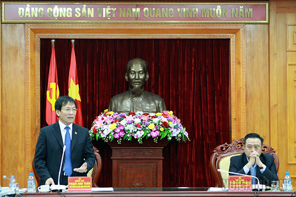 Đồng chí Phạm Anh Tuấn, Phó trưởng Ban Nội chính Trung ương phát biểu tại buổi làm việc