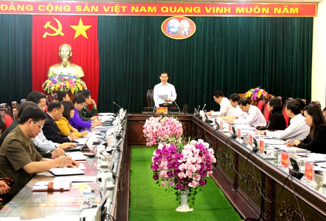 Đồng chí Triệu Tài Vinh, Ủy viên Trung ương Đảng, Bí thư Tỉnh ủy phát biểu tại Hội nghị
