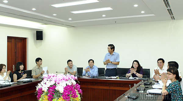 Quang cảnh buổi làm việc (Ảnh Đặng Phước)