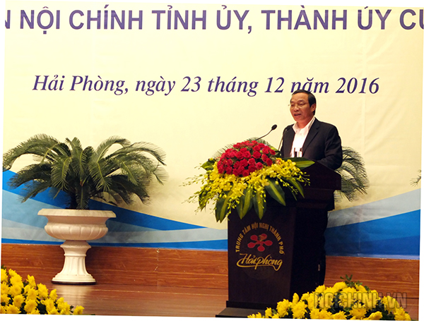 Đồng chí Lê Văn Hiệu, Ủy viên Ban thường vụ, Trưởng Ban Nội chính Tỉnh ủy Hải Dương phát biểu tại Hội nghị