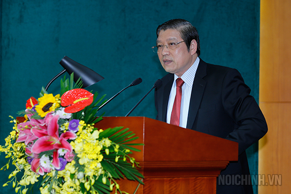 Đồng chí Phan Đình Trạc,Ủy viên Trung ương Đảng, Trưởng Ban Nội chính Trung ương, Phó Trưởng ban Thường trực Ban Chỉ đạo Trung ương về phòng, chống tham nhũng phát biểu kết luận Hội nghị