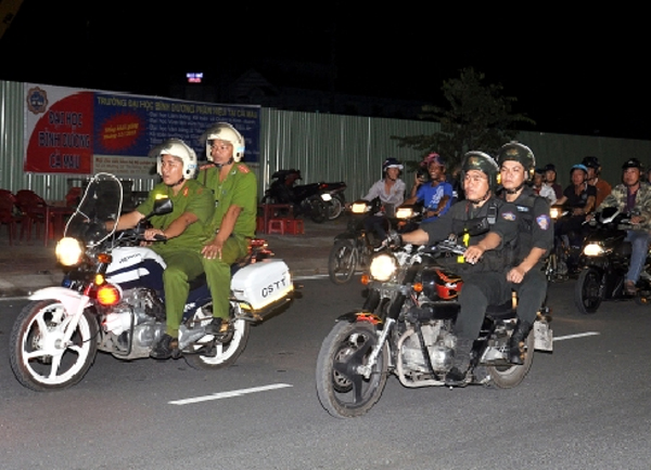 Lực lượng vũ trang tỉnh Cà Mau duy trì nghiêm chế độ trực sẵn sàng chiến đấu
