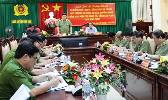 Đoàn công tác của Bộ Công an làm việc tại Bình Định về công tác đảm bảo an ninh trật tự