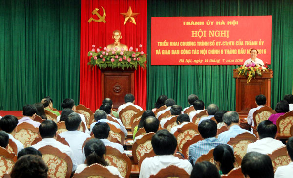 Hội nghị triển khai Chương trình số 07-CTr/TU ngày 26-4-2016 của Thành ủy Hà Nội về “Nâng cao hiệu quả công tác phòng, chống tham nhũng; thực hành tiết kiệm, chống lãng phí giai đoạn 2016-2020” 