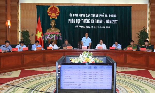 Một Hội nghị của Ủy ban nhân dân thành phố Hải Phòng