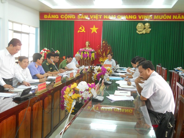 Quang cảnh buổi làm việc