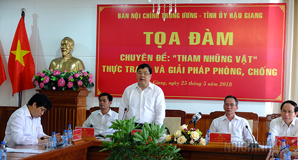 Đồng chí Phạm Gia Túc, Phó trưởng Ban Nội chính Trung ương phát biểu kết luận