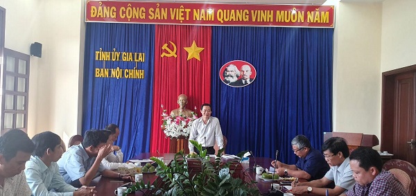 Đồng chí Nguyễn Thái Học, Phó trưởng Ban Nội chính Trung ương, Ủy viên Ban Chỉ đạo Cải cách tư pháp Trung ương phát biểu tại buổi làm việc