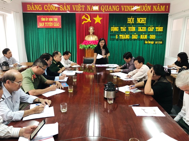 Hội nghị Cộng tác viên dư luận xã hội cấp tỉnh được Ban Tuyên giáo Tỉnh ủy tổ chức hàng năm để rút kinh nghiệm