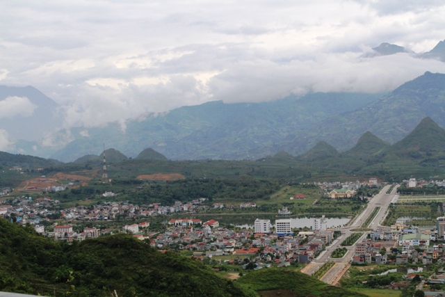 Toàn cảnh thành phố Lai Châu (ảnh minh họa Đặng Phước)
