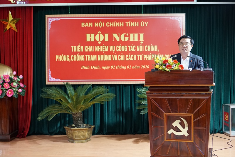 Đồng chí Nguyễn Thanh Tùng, Ủy viên Trung ương Đảng, Bí thư Tỉnh ủy phát biểu chỉ đạo tại Hội nghị