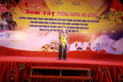 Đồng chí Phan Đình Trạc, Bí thư Trung Đảng, Trưởng Ban Nội chính Trung ương phát biểu tại Chương trình Tết sum vầy
