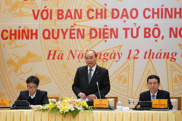Thủ tướng Chính phủ Nguyễn Xuân Phúc, Chủ tịch Ủy ban Quốc gia về Chính phủ điện tử