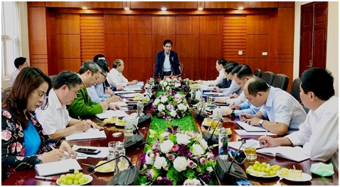 Đồng chí Nguyễn Quang Huy, Ủy viên Ban Thường vụ Thành ủy, Trưởng ban Nội chính Thành ủy, Trưởng Đoàn công tác số 7 của Ban Thường vụ Thành ủy Hà Nội làm việc với Ban Thường vụ Quận ủy Hoàng Mai (tháng 3/2020)