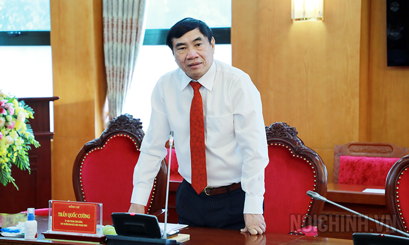 Đồng chí Trần Quốc Cường, Ủy viên Trung ương Đảng, Phó trưởng Ban Nội chính Trung ương phát biểu tại Đại hội (ảnh Tạ Hưng)