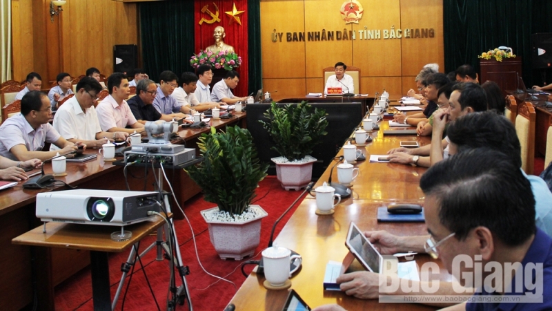 Một cuộc họp của Ủy ban nhân dân tỉnh Bắc Giang