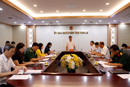 Một cuộc họp của Ủy ban nhân dân tỉnh Sơn La