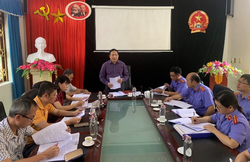  Ban Pháp chế HĐND tỉnh Tuyên Quang giám sát việc giải quyết tố giác, tin báo về tội phạm, kiến nghị khởi tố và giải quyết các vụ án hình sự tại Viện Kiểm sát nhân dân huyện Na Hang