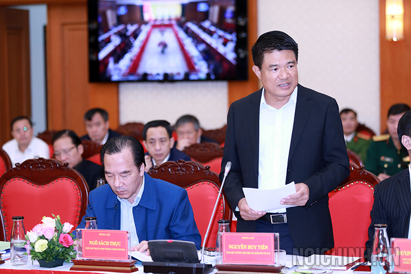 Đồng chí Nguyễn Huy Tiến, Phó Viện trưởng Viện kiểm sát nhân dân tối cao