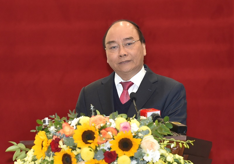 Đồng chí Nguyễn Xuân Phúc, Ủy viên Bộ Chính trị, Thủ tướng Chính phủ phát biểu tại Hội nghị