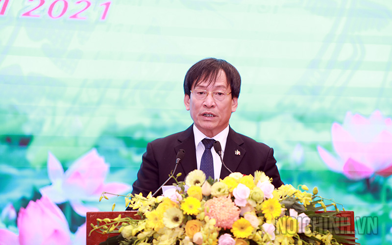 Đồng chí Phạm Anh Tuấn, nguyên Phó Trưởng Ban Nội chính Trung ương phát biểu tại buổi họp mặt