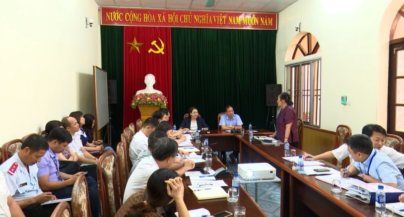 Đồng chí Nguyễn Thị Thu Hà, Ủy viên Trung ương Đảng, Bí thư Tỉnh ủy Ninh Bình chủ trì phiên tiếp công dân