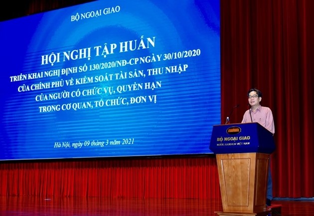 TS Đinh Văn Minh phát biểu tại Hội nghị. Ảnh: PV 