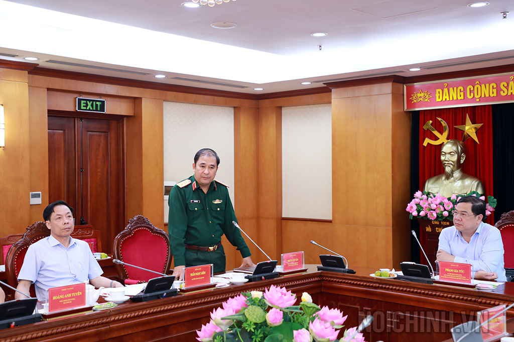 Đồng chí Phùng Sĩ Tấn, Phó Tổng tham mưu trưởng Quân đội nhân dân Việt Nam