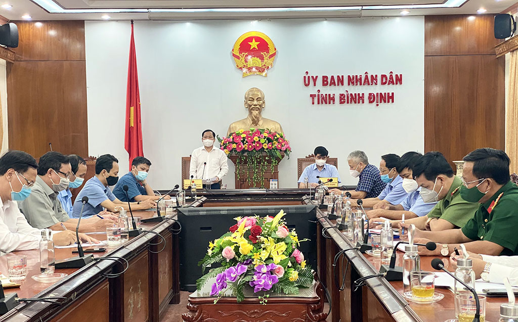 Một cuộc họp của Ủy ban nhân dân tỉnh Bình Định