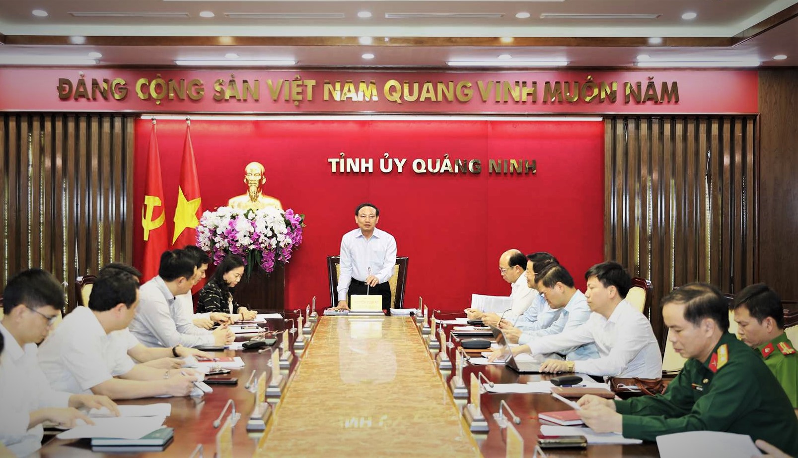 Đồng chí Nguyễn Xuân Ký, Ủy viên Trung ương Đảng, Bí thư Tỉnh ủy Quảng Ninh phát biểu tại buổi giao ban công tác công tác nội chính, phòng, chống tham nhũng và cải cách tư pháp (tháng 4/2021) 