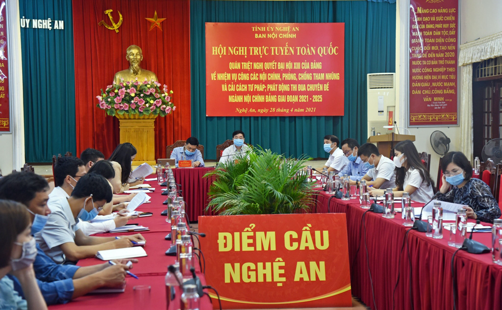 Hội nghị trực tuyến toàn quốc quán triệt Nghị quyết Đại hội XIII của Đảng về công tác PCTN tại điểm cầu Nghệ An