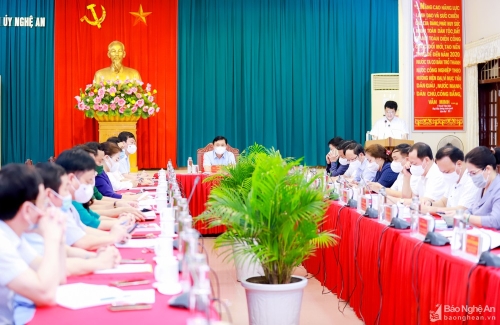 Một Hội nghị của Ban Thường vụ Tỉnh ủy Nghệ An