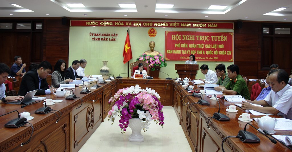 Một hội nghị Ủy ban nhân dân tỉnh Đắk Lắk