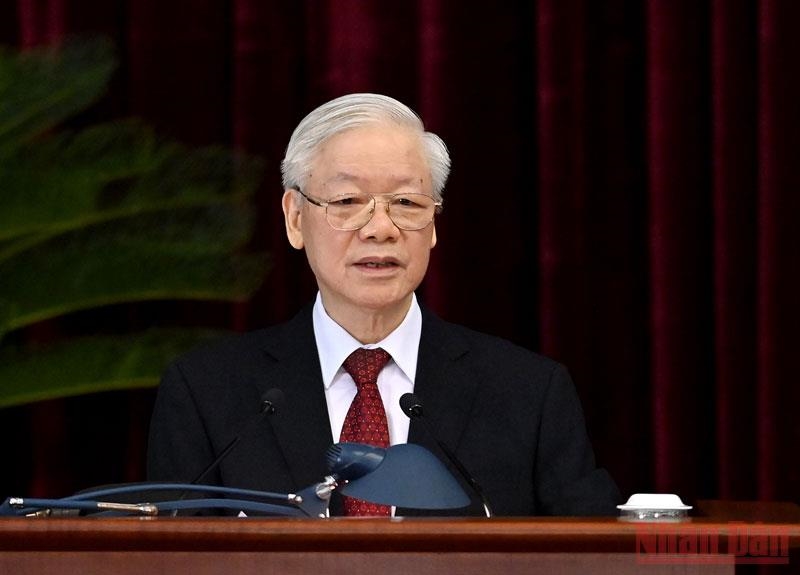 Đồng chí Tổng Bí thư Nguyễn Phú Trọng phát biểu khai mạc Hội nghị lần thứ tư Ban Chấp hành Trung ương Đảng khóa XIII