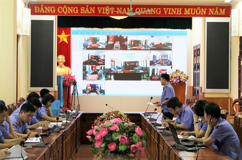 Viện Kiểm sát nhân dân tỉnh Lào Cai tổ chức Hội nghị tập huấn hướng dẫn sử dụng chữ ký số và phần mềm quản lý văn bản điều hành của ngành Kiểm sát nhân dân (tháng 4/2021)