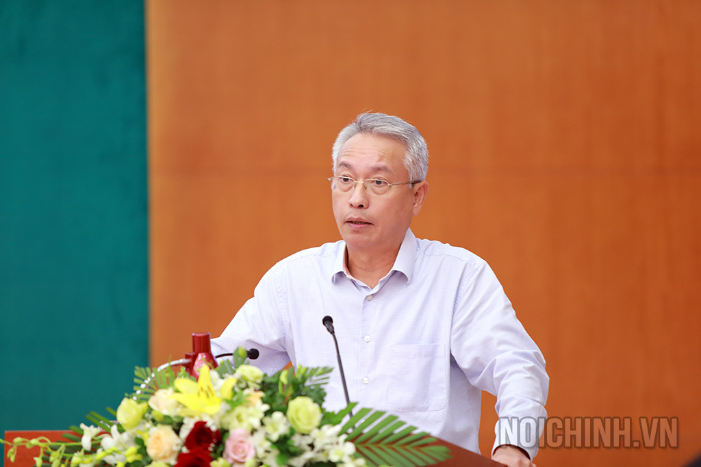 Đồng chí Nguyễn Quốc Vinh, Vụ trưởng Vụ Cơ quan nội chính, Ban Nội chính Trung ương