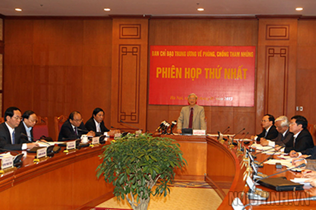 Đồng chí Nguyễn Phú Trọng, Tổng Bí thư, Trưởng Ban Chỉ đạo Trung ương về phòng, chống tham nhũng, tiêu cực phát biểu tại Phiên họp thứ Nhất Ban Chỉ đạo Trung ương về phòng, chống tham nhũng