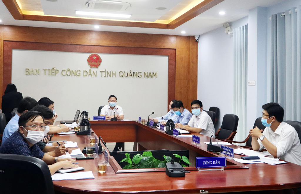 Lãnh đạo Ủy ban nhân dân tỉnh Quảng Nam tiếp công dân định kỳ tháng 3